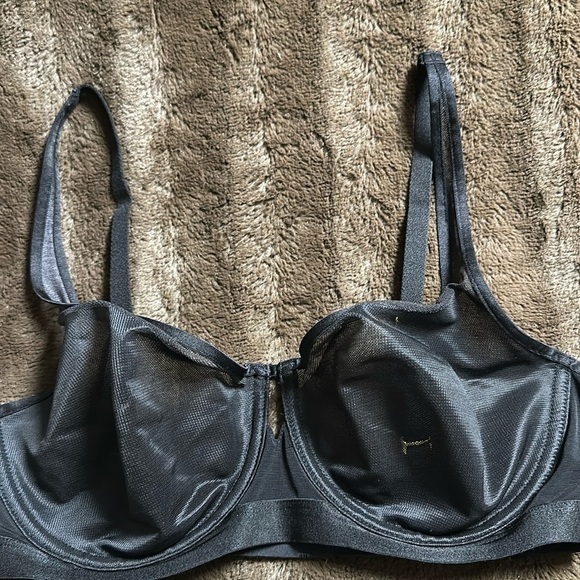SOMA Unbelievable Lift Scoop Balconette  Black Sz 34D - Picture 1 of 6